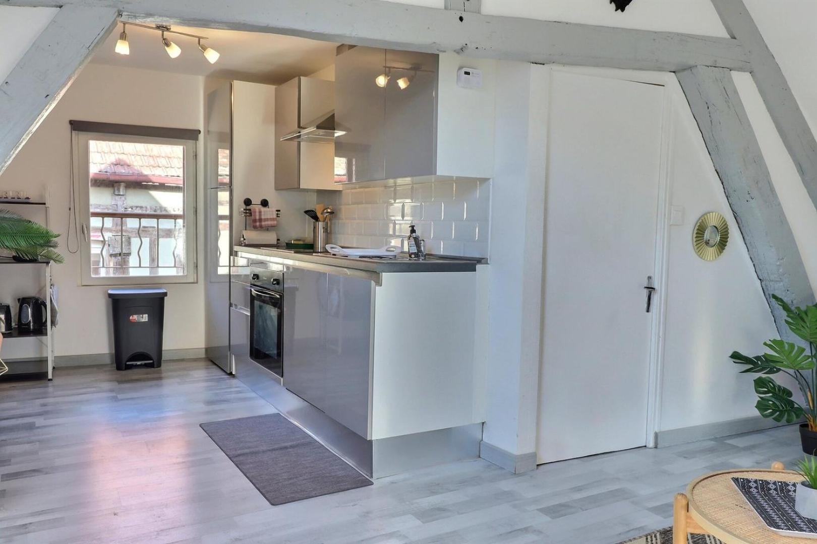 Downtown Apartment - Quiet And Cozy - Mon Groom トロワ エクステリア 写真