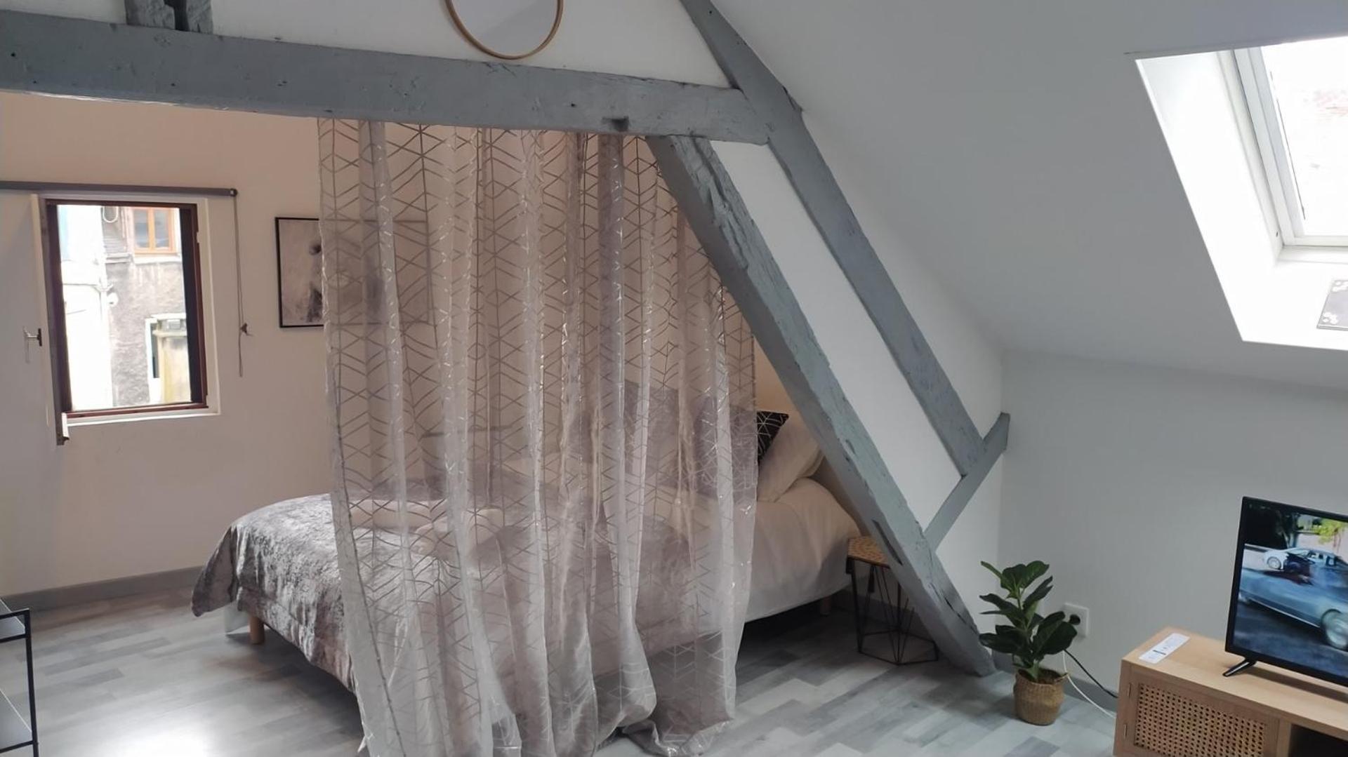 Downtown Apartment - Quiet And Cozy - Mon Groom トロワ エクステリア 写真